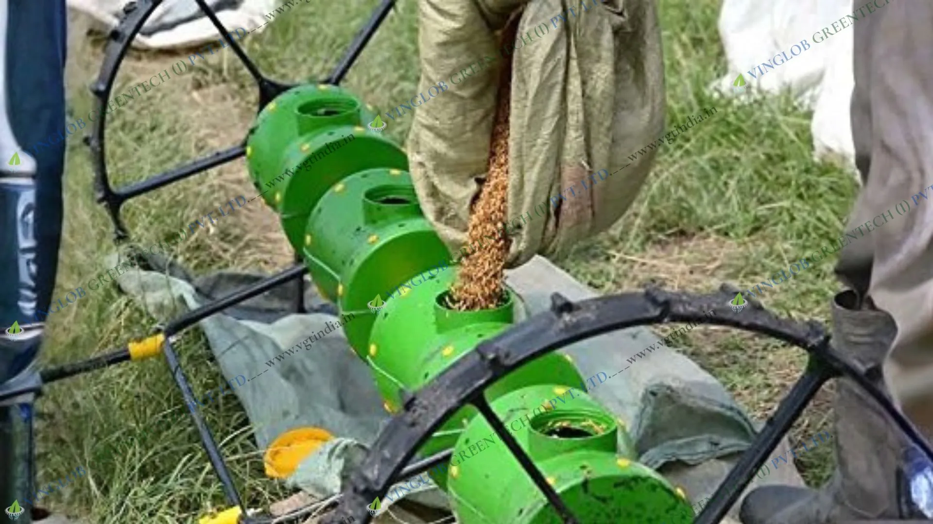 Manual Paddy Drum Seeder - 8 Row (Hand Operated) - Image 5