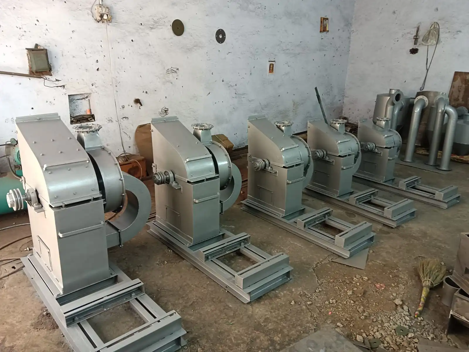 Impact Pulverizer Machine/Masala Grinder 5X10 Inch - MS Body - Image 4