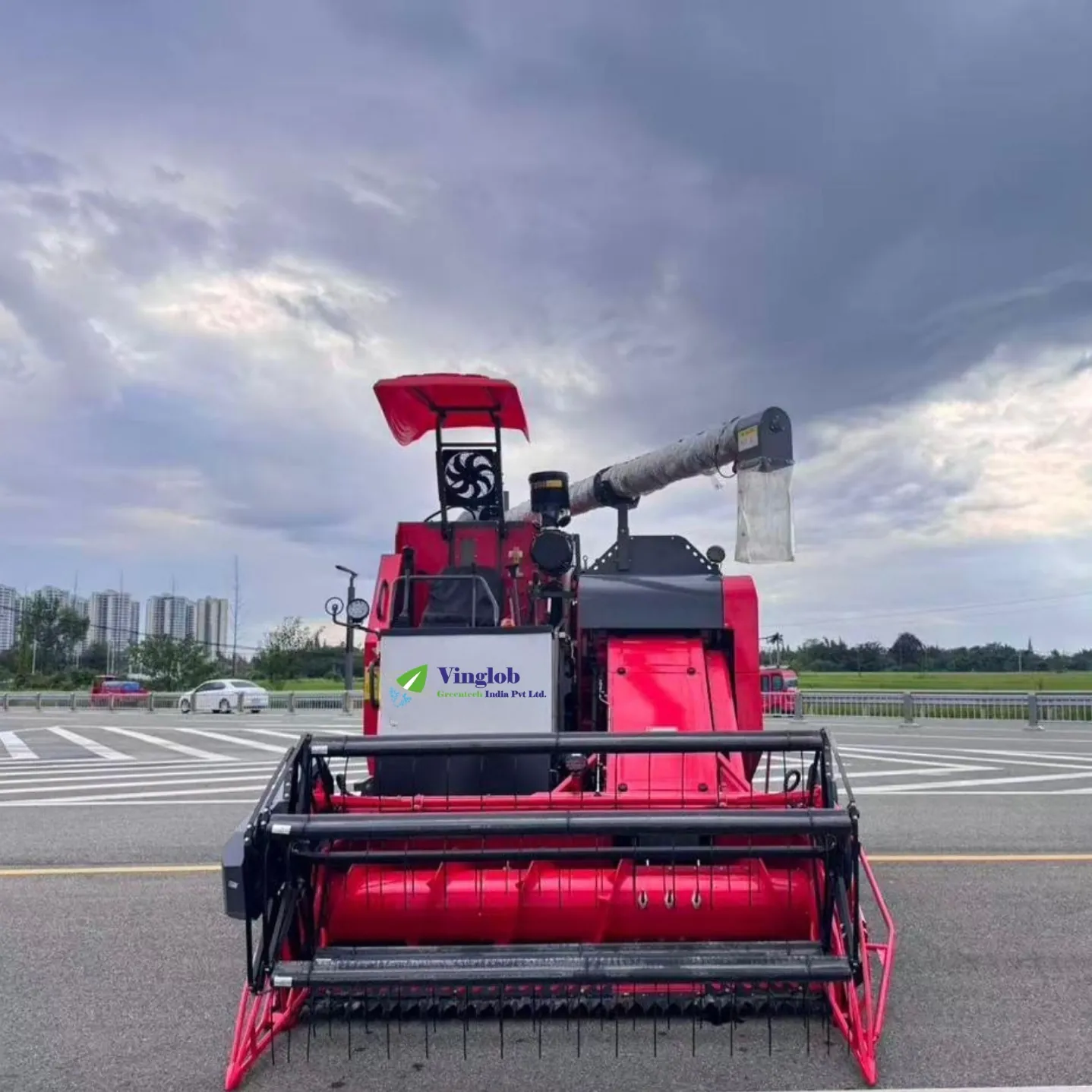 105HP Combine Harvester Machine -Diesel Engine - Image 2